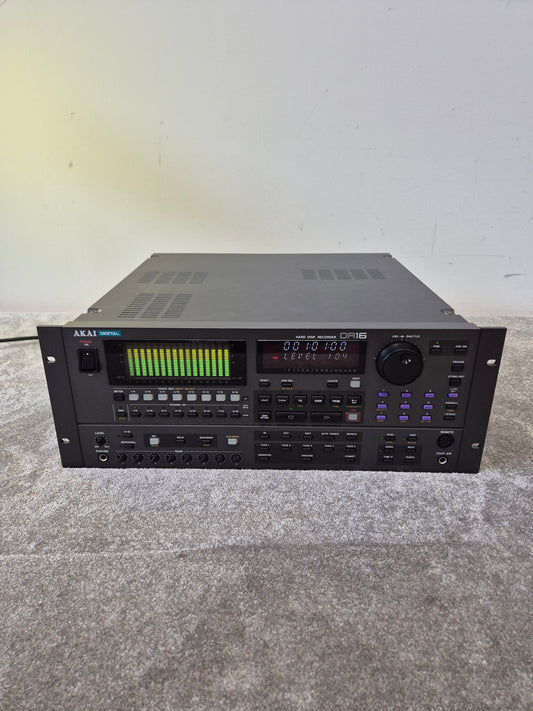 Akai DR16 - 16-Track Digital Recorder - Excellent w/ Original Box