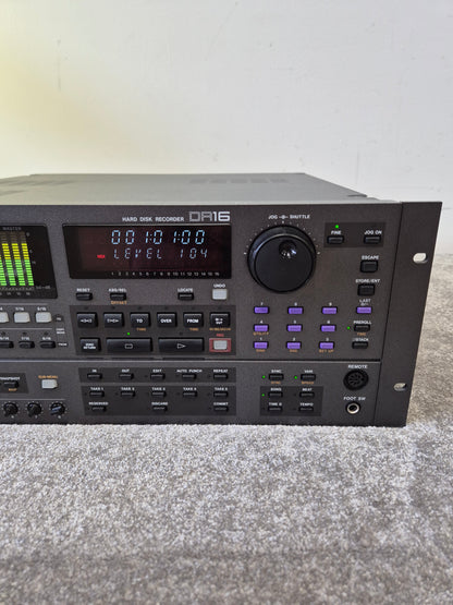 Akai DR16 - 16-Track Digital Recorder - Excellent w/ Original Box