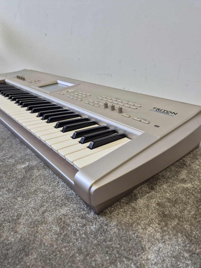Korg Triton Studio - Legendary 61-Key Workstation - Very Good - Image 4