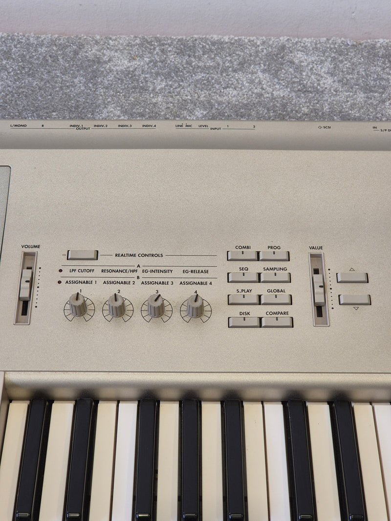 Korg Triton Studio - Legendary 61-Key Workstation - Very Good - Image 13