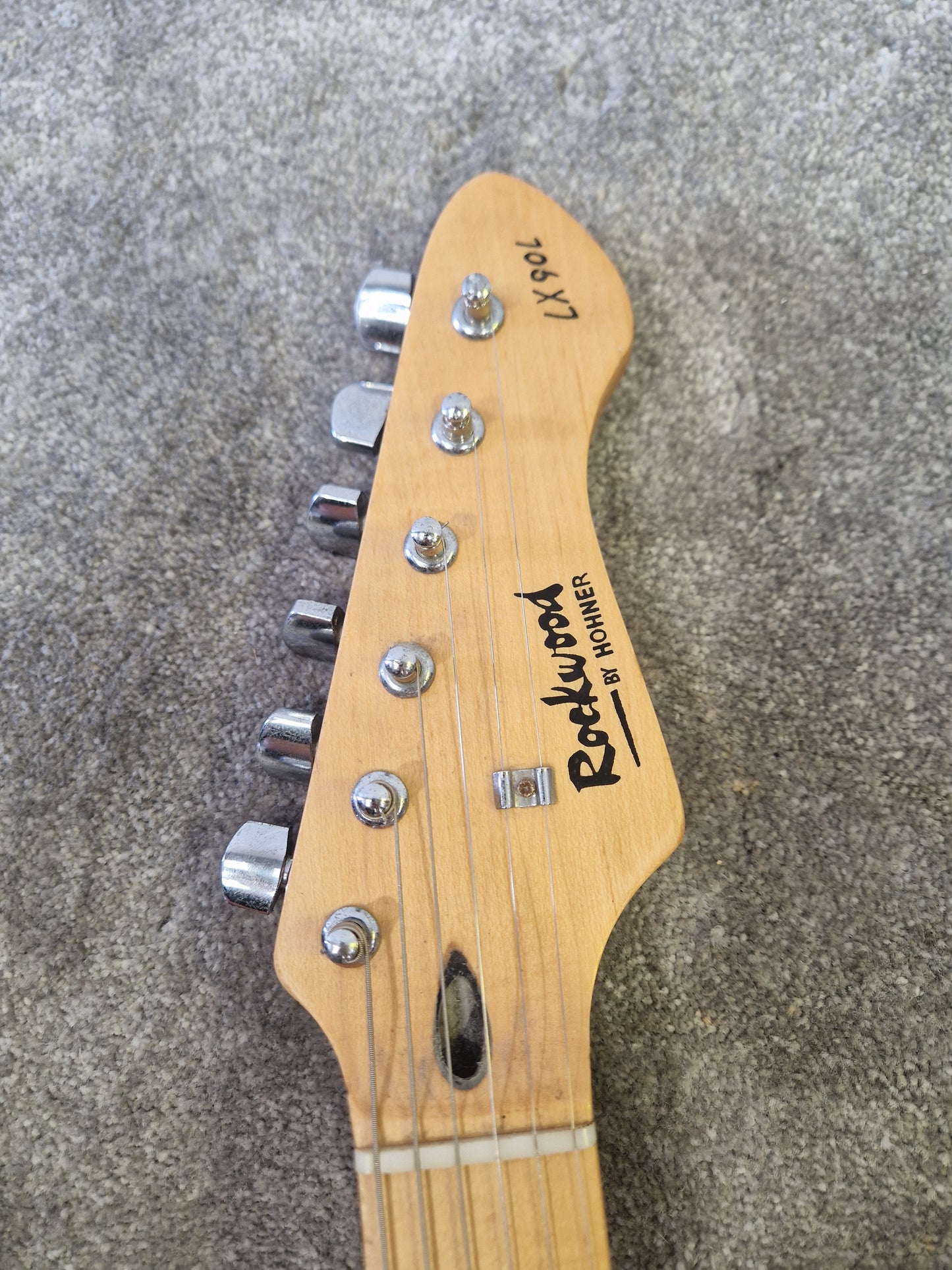 Rockwood by Hohner LX90L - Solid Body Electric Guitar, Ernie Ball Strings - Fair