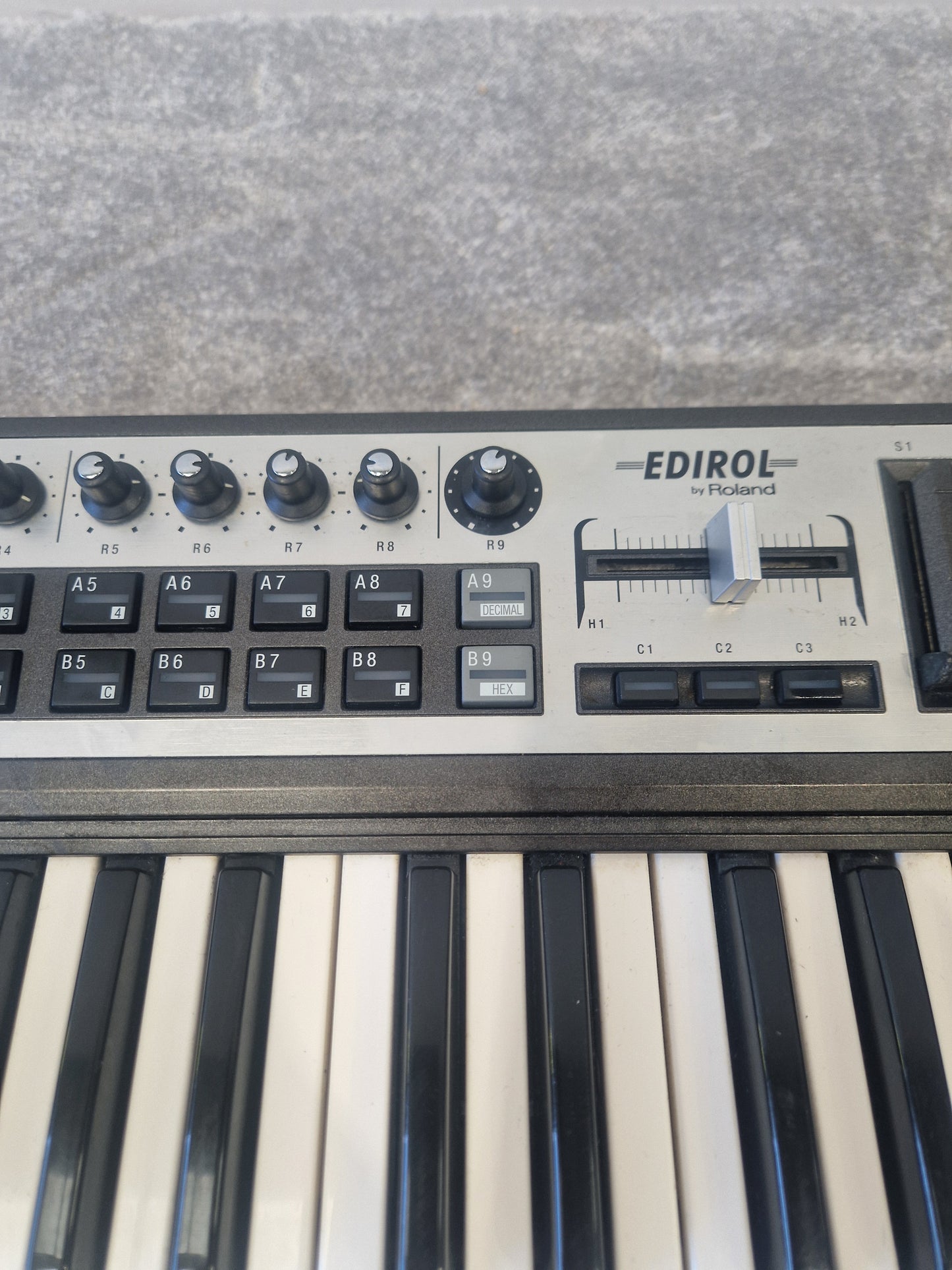 Roland Edirol PCR-800 - 61-Key MIDI Controller, USB Connectivity - Fair