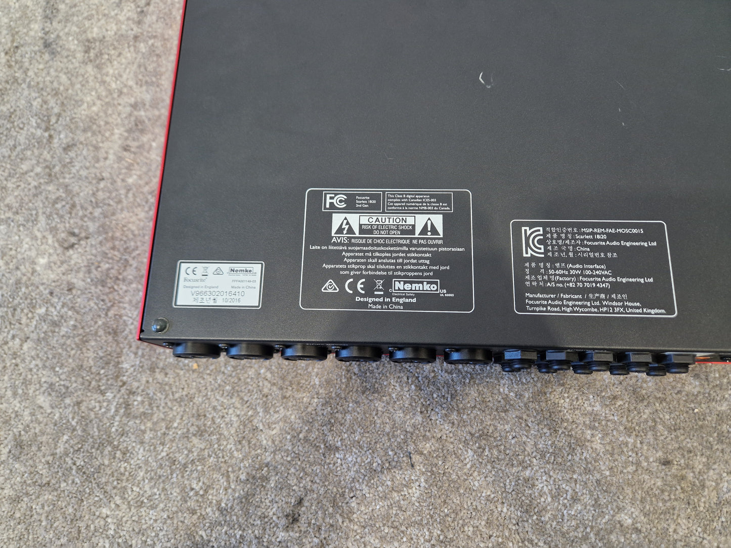 Focusrite Scarlett 18i20 Gen 2 - 18 Inputs, 20 Outputs - Excellent