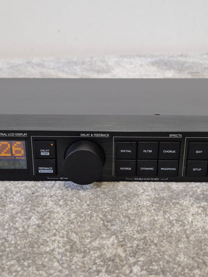 TC Electronic D-Two - Multi-Effects Processor, Digital Delay - Very Good w/ Original Box & Power Supply & Manuals