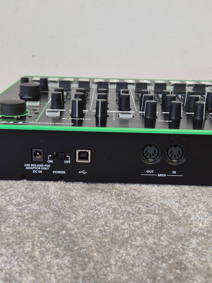 Roland TR-8 Drum Machine - Excellent w/ Original Box
