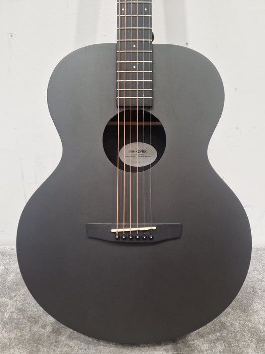 Enya EM-XO/BK - Carbon Fiber Construction, Acoustic-Electric - Excellent w/ Soft Case