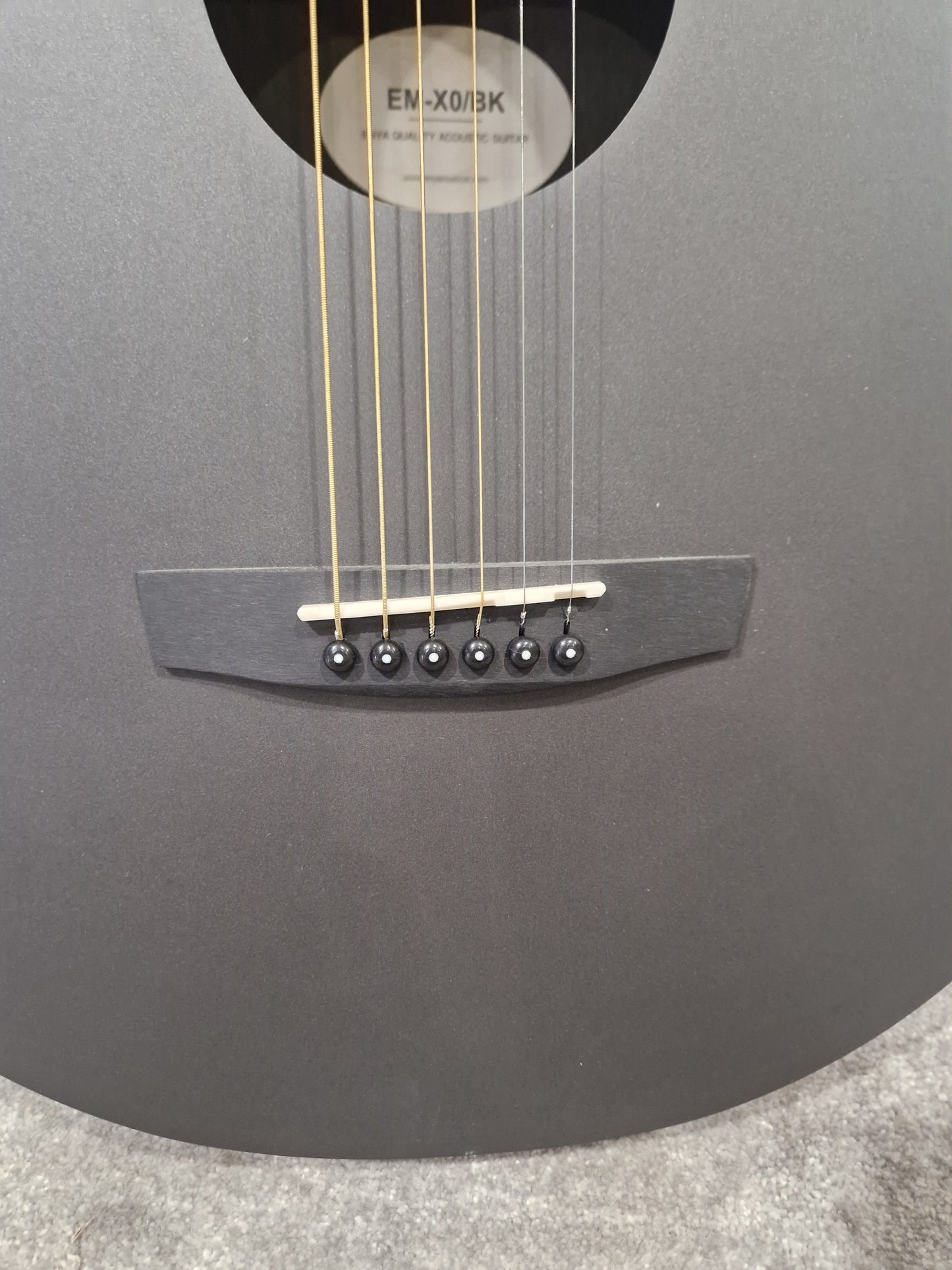 Enya EM-XO/BK (9/10) - Ex Demo - Carbon Fiber Ukulele, Built-in EQ - Excellent w/ Soft Case