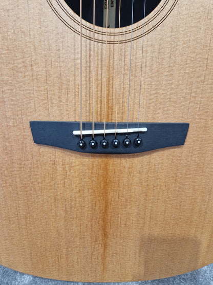 Enya EGA-X1 Pro Natural - Carbon Fiber Construction, Acoustic-Electric - Excellent w/ Manuals & Soft Case