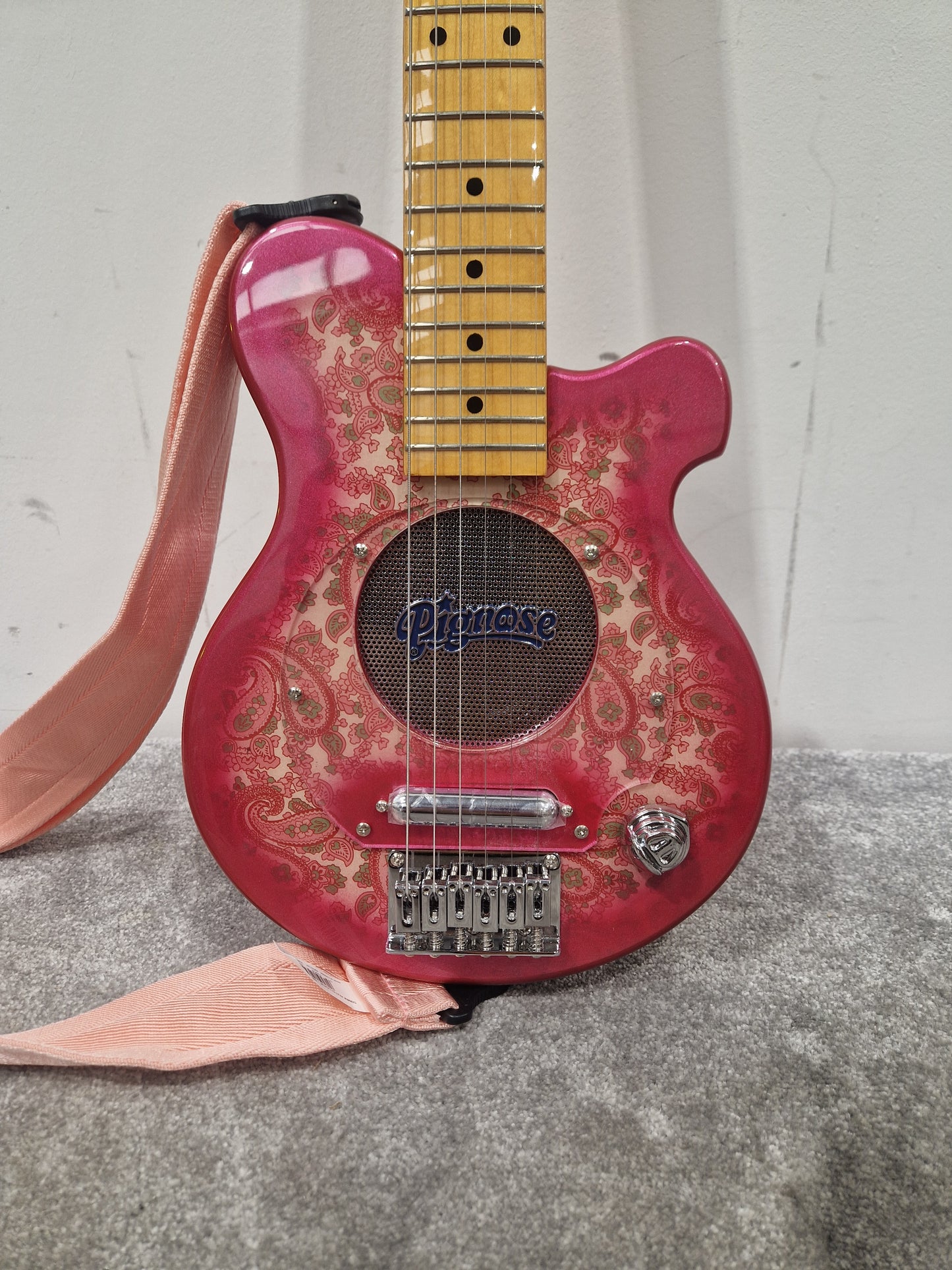 Pignose Electric Travel Guitar - Compact Design, Solid Tone - Excellent w/ Soft Case & Pink Guitar strap
