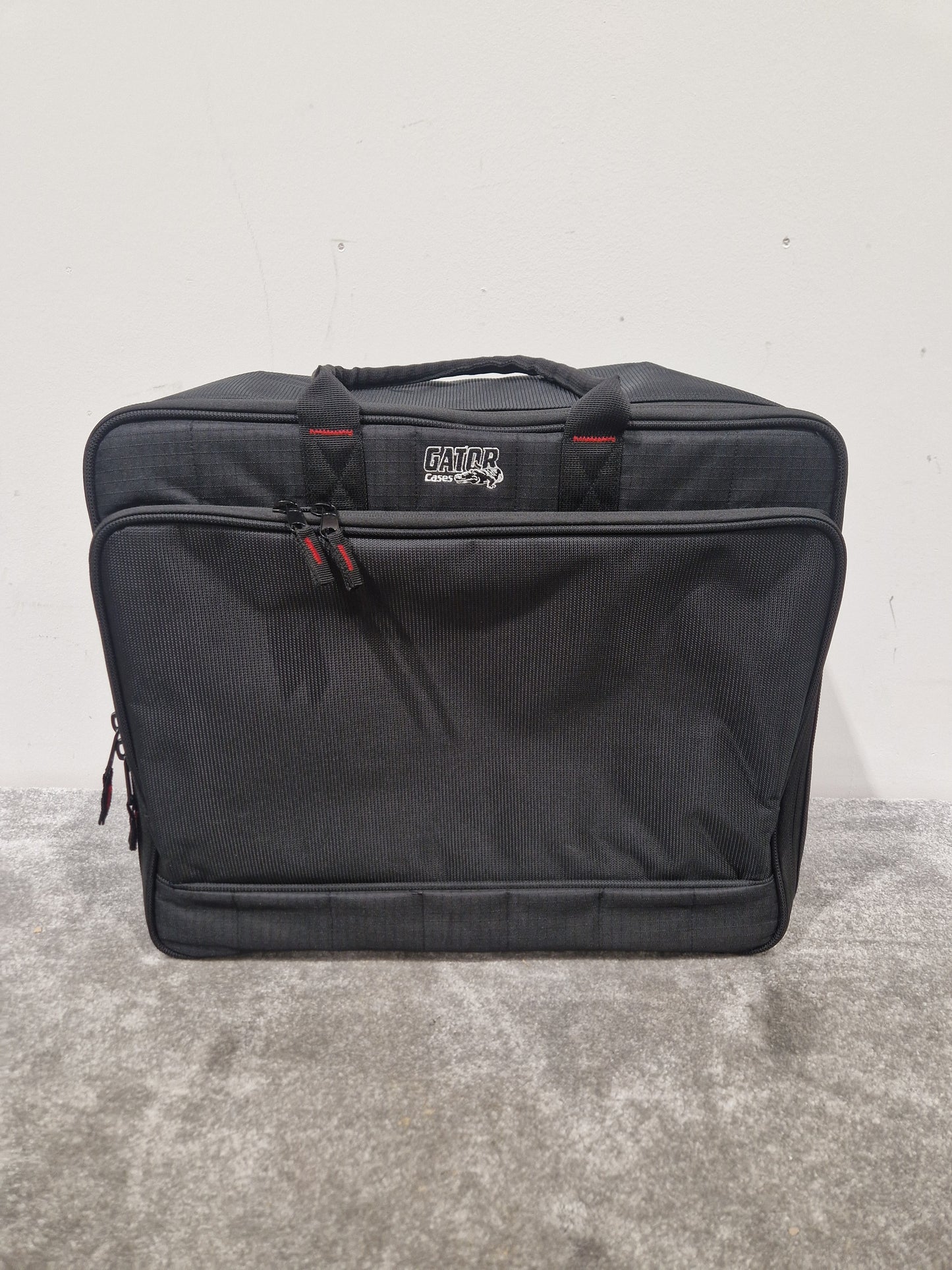 Gator G Mixerbag - Padded Protection, Adjustable Compartments - Mint w/ Bag Strap