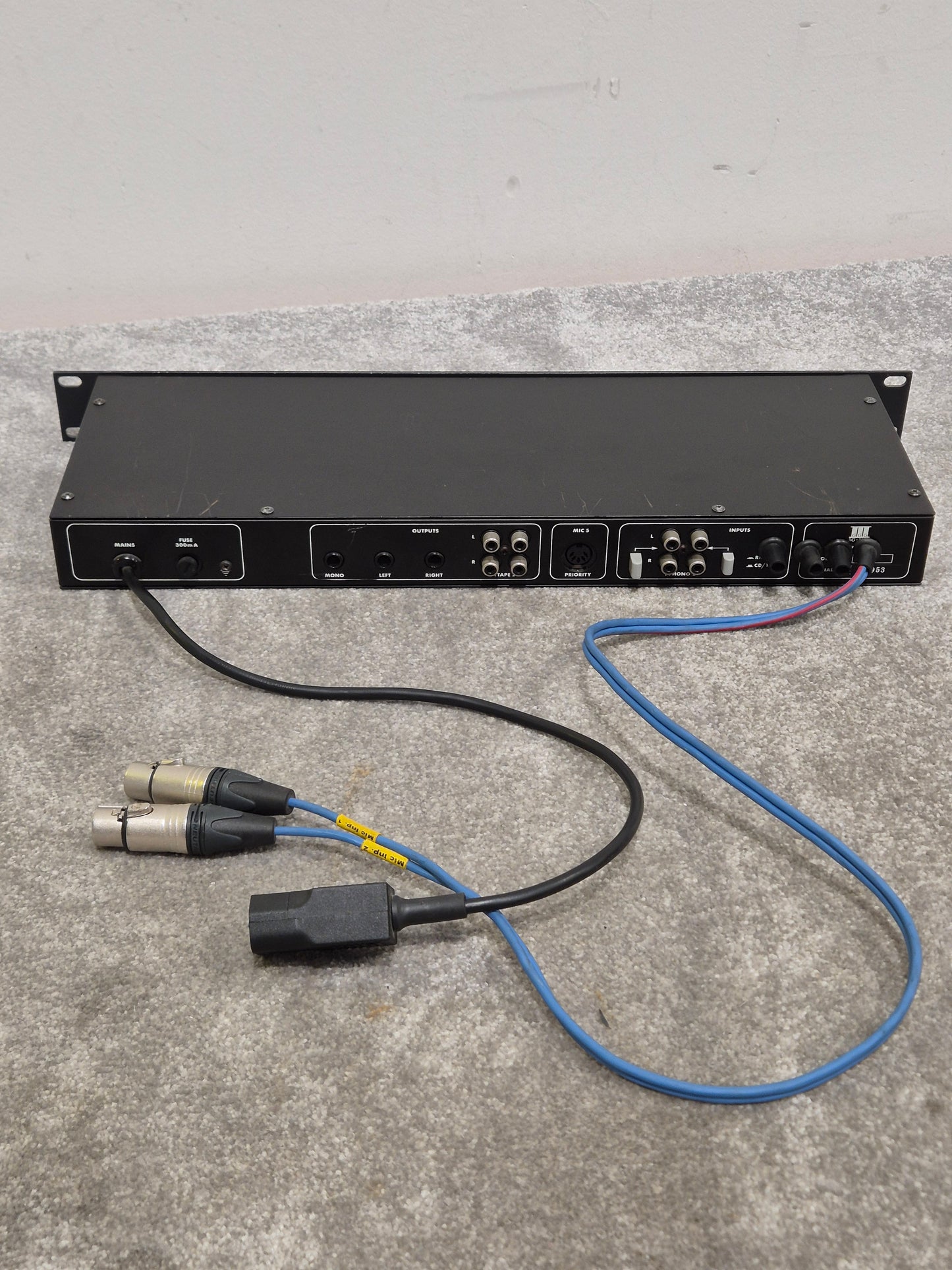 GGG LTD 3G - 3 Channels Microphone Mixer - Spares or Repair