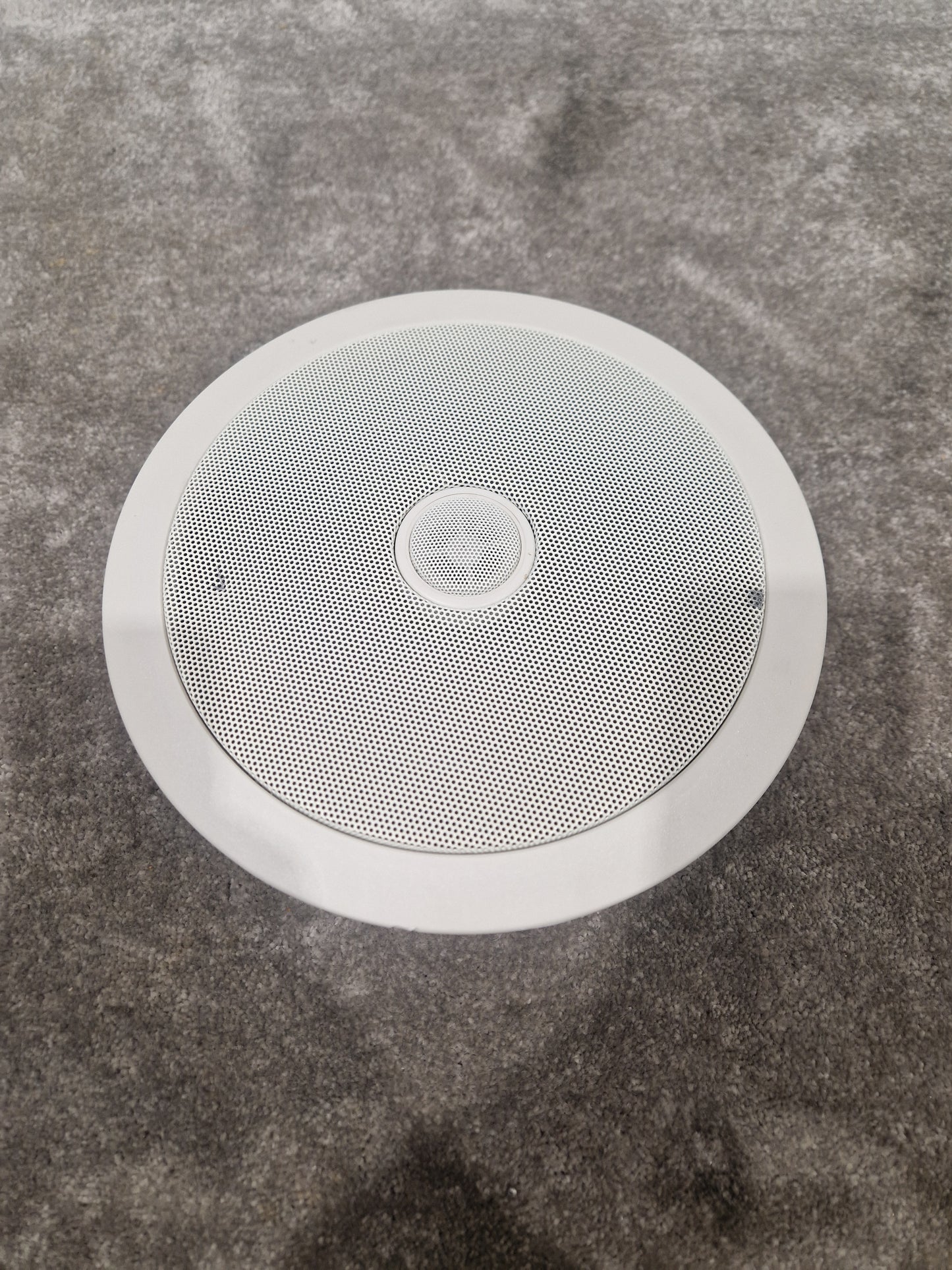 MCM Custom Audio - 6.5 Inch Ceiling Speaker - High Quality Sound - Good