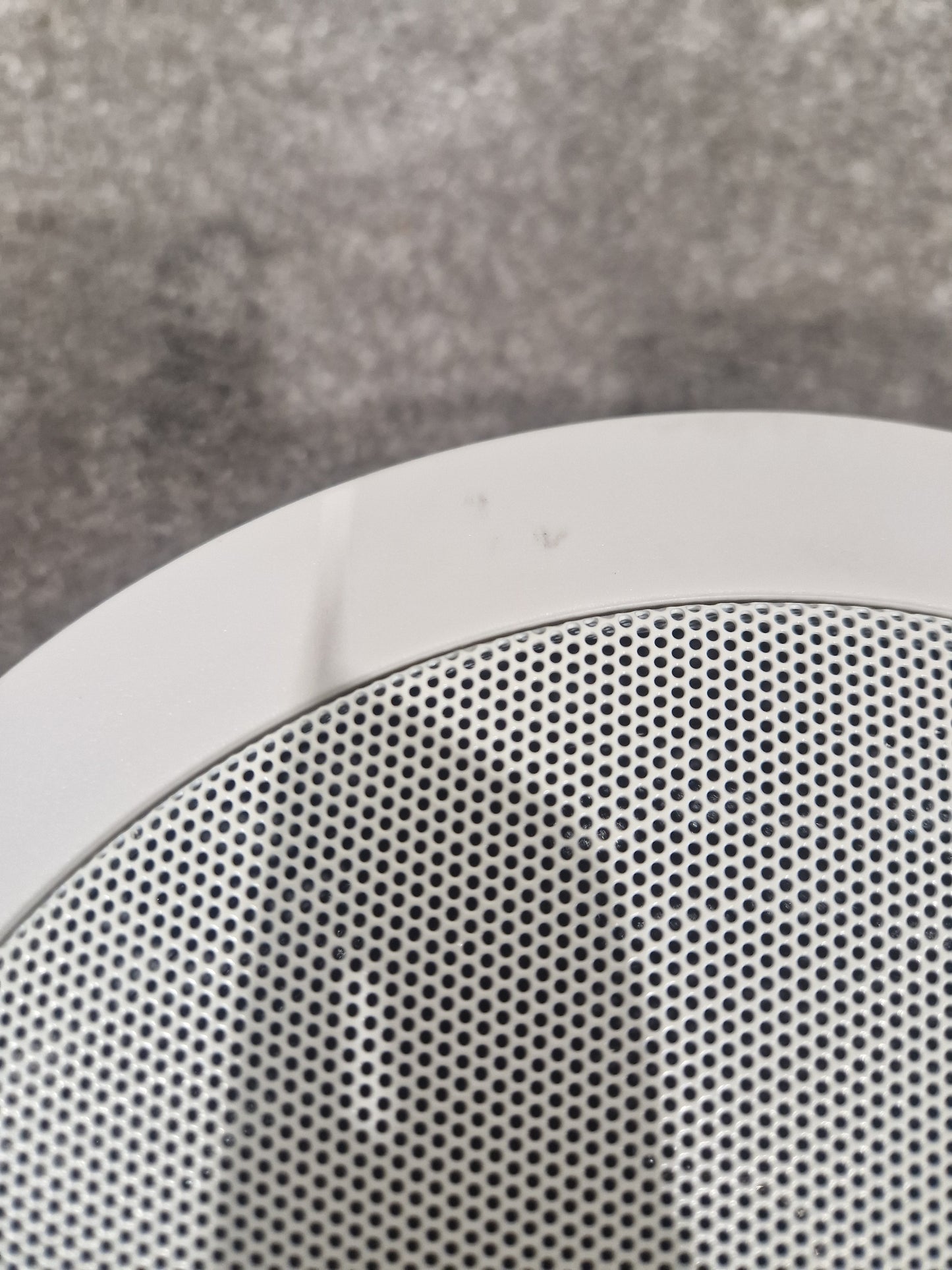 MCM Custom Audio - 6.5 Inch Ceiling Speaker - High Quality Sound - Good