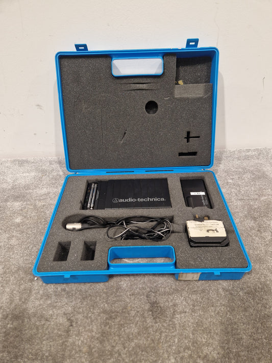 Audio-Technica ATW-R09 and ATW-T51 - Wireless Microphone System, High Fidelity - Very Good w/ Power Supply & Hard Case