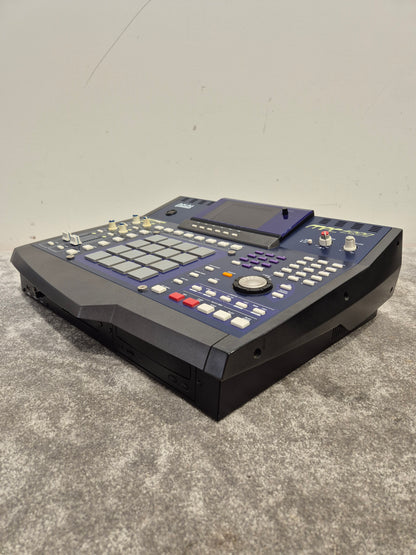 Akai MPC4000 - Music Production Centre Blue - Excellent