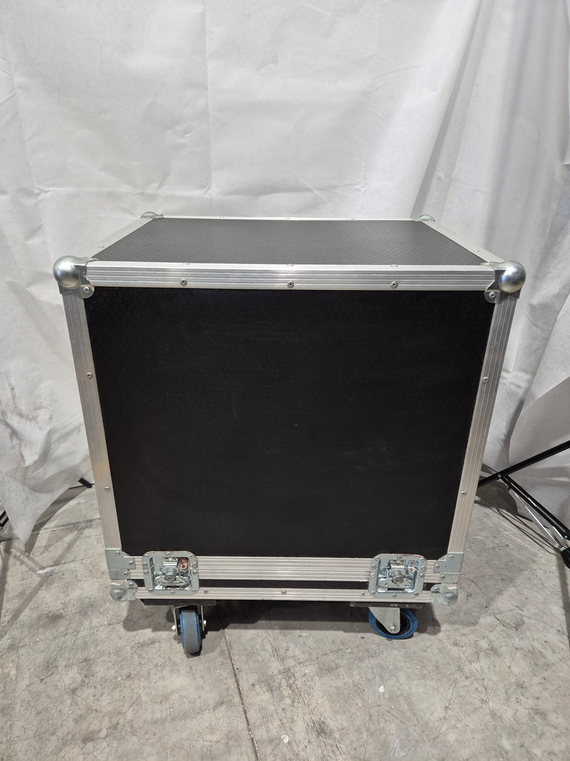 Roland KC550 - 4-Channel Keyboard Amplifier - Excellent w/ Swan Flight Case - Image 11