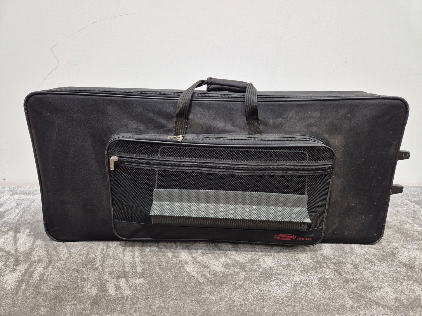 Technics SX-KN7000 - 61-Key Arranger Workstation - Good w/ Hard Case