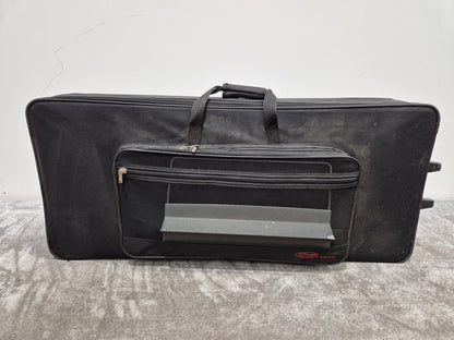 Technics SX-KN7000 - 61-Key Arranger Workstation - Good w/ Hard Case