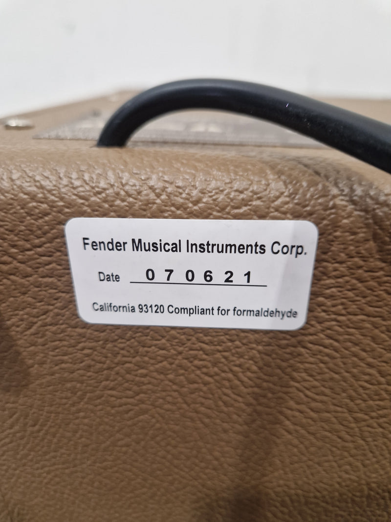 Fender Acoustasonic 15 - 15-Watt Amplifier, String Dynamics Modeling - Mint w/ Tags - Image 12