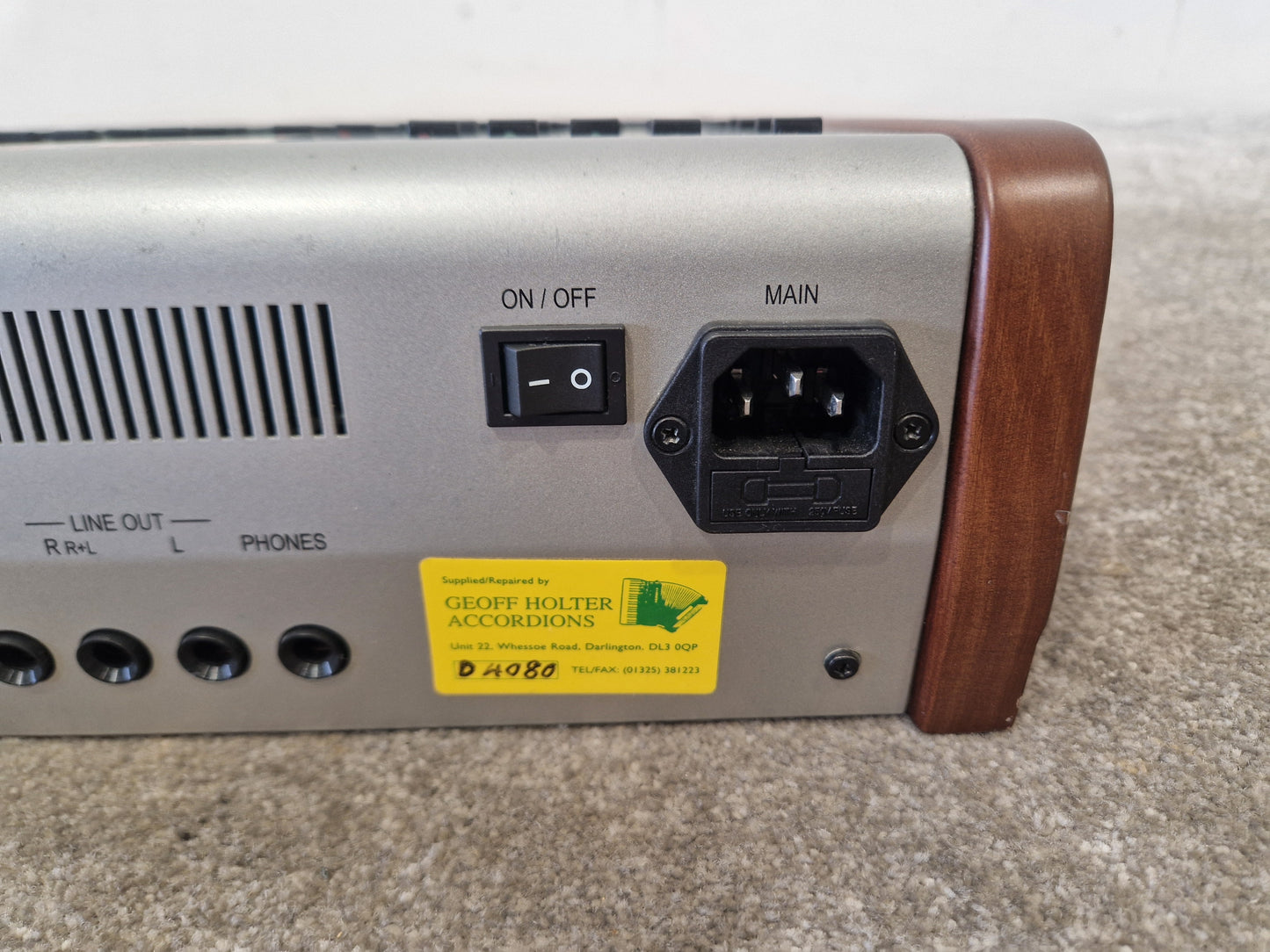 Orla XM900 DLX orchestra module - 900 Sounds, 128-Note Polyphony - Spares or Repair w/ Power Supply & Soft Case