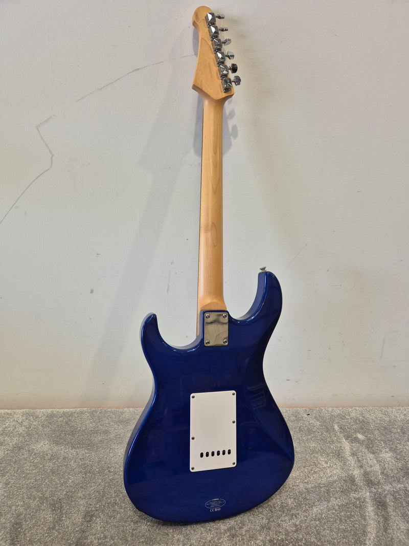 Yamaha Pacifica - Blue - Solid Body Electric Guitar - Very Good w/ Hard Case - Image 11