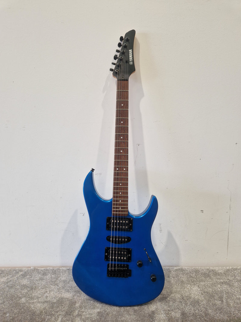 Yamaha RGX121 Electric Guitar - Solid Body, HSH Pickup Configuration - Very Good w/ Soft Case - Image 2