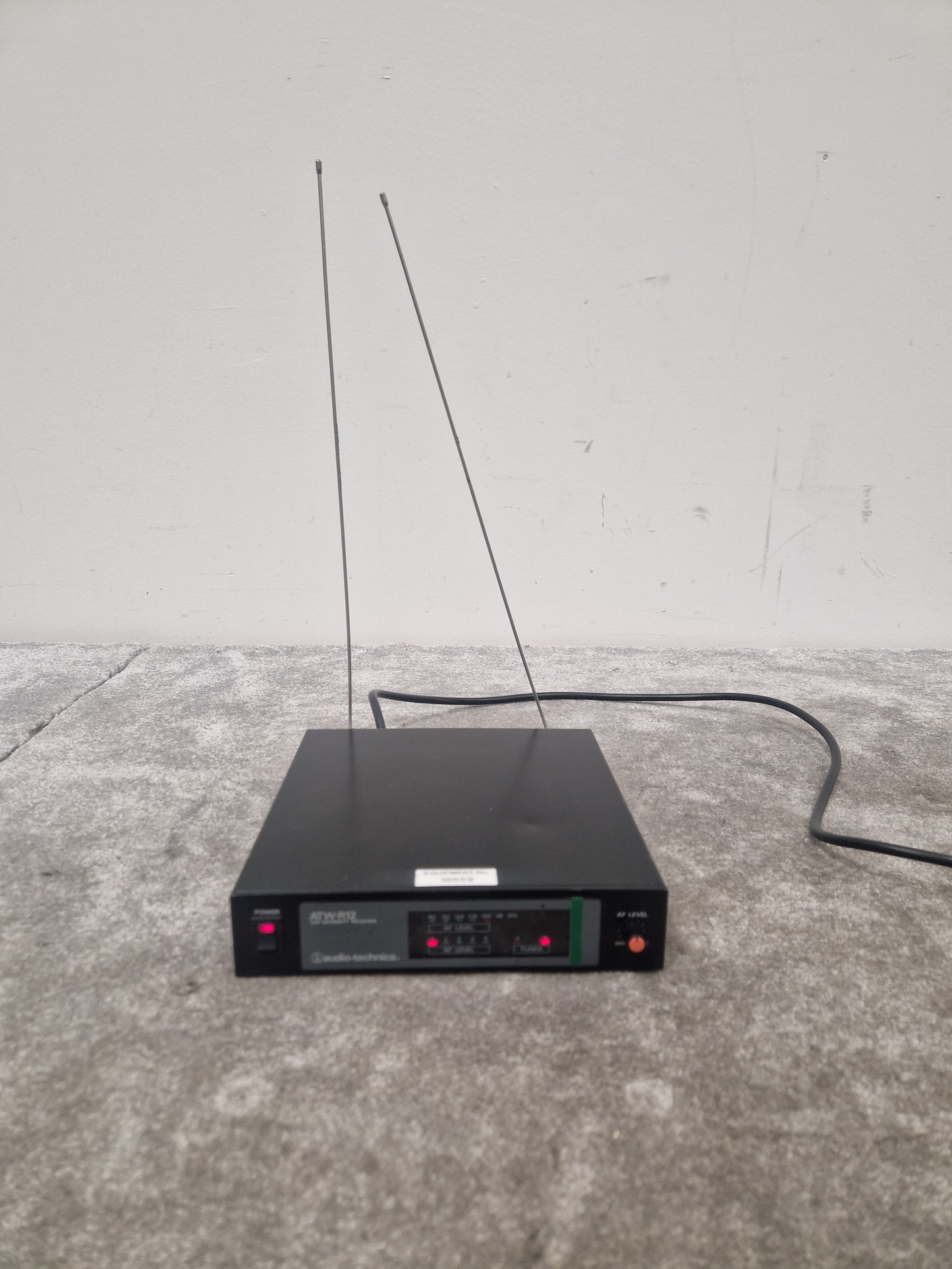 Audio-Technica ATW-R12 - Wireless Receiver, High-Fidelity Audio - Very Good