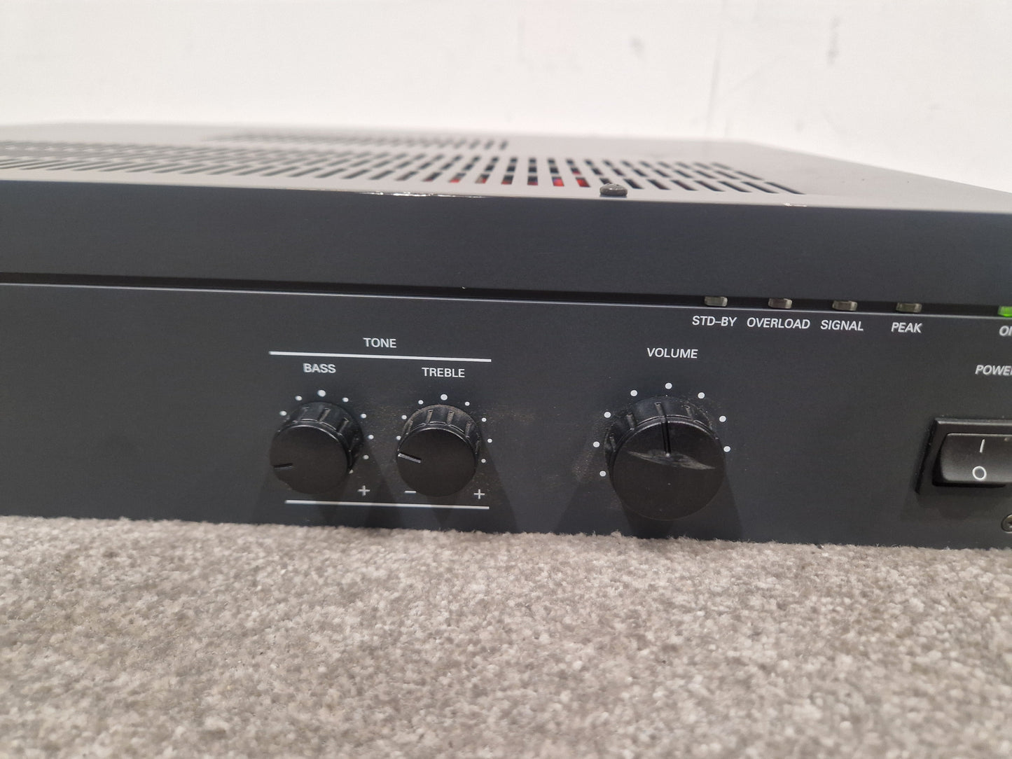 RCF PA Power Unit UP4161 - High-Power Amplification, Compact Design - Very Good