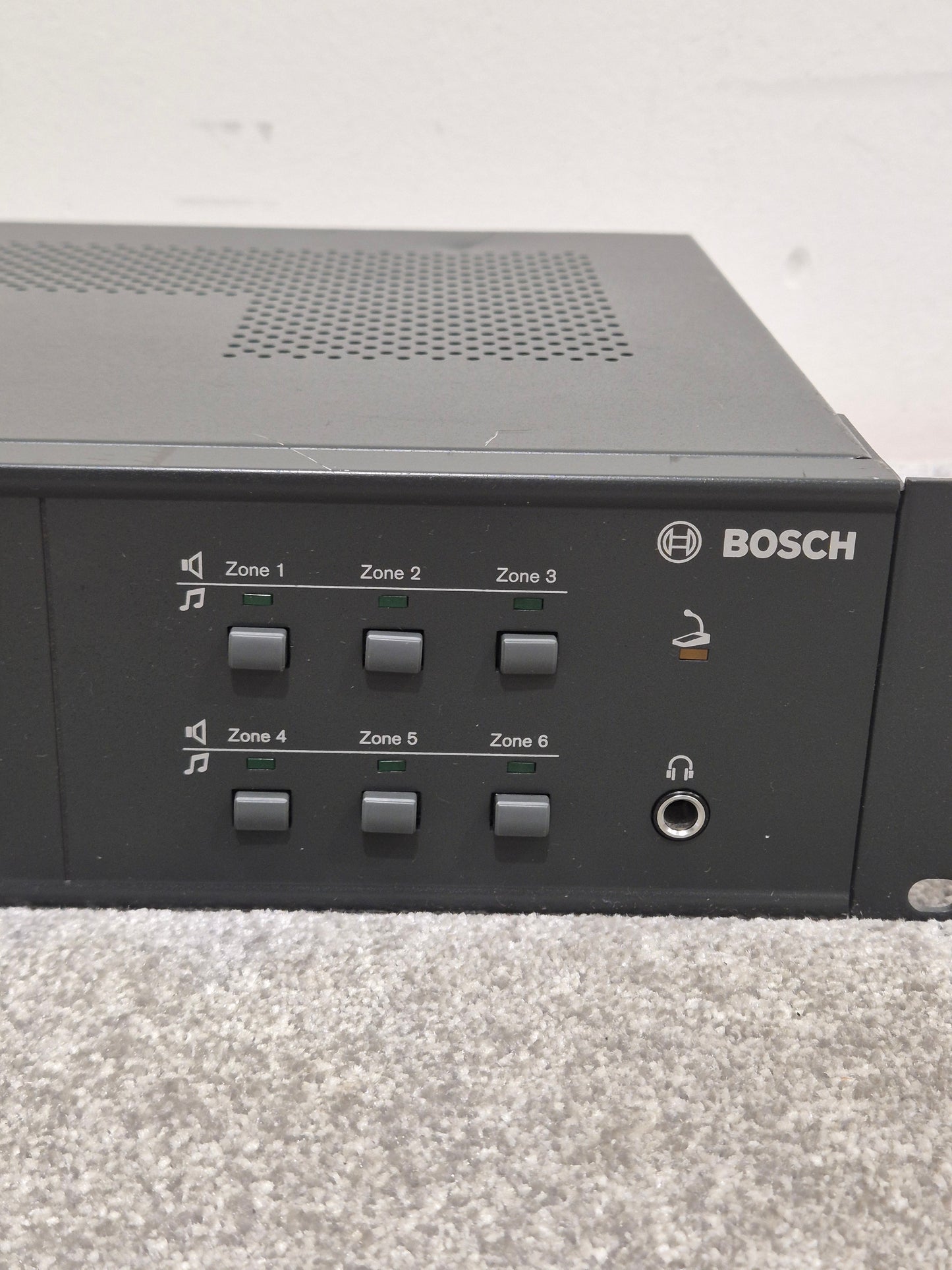 Bosch Plena System Pre-Amplifier - Professional Audio Control, Versatile Inputs - Very Good