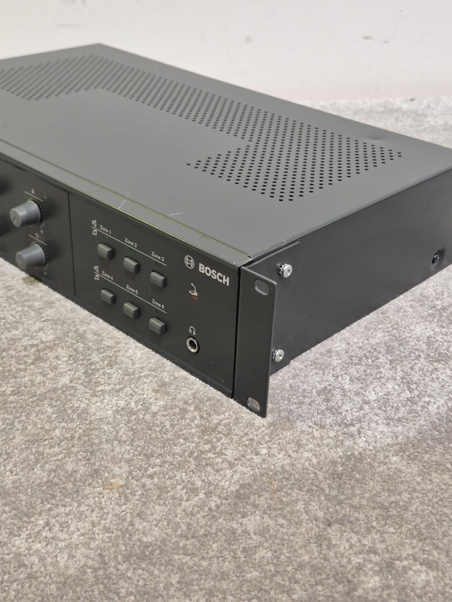 Bosch Plena System Pre-Amplifier - Professional Audio Control, Versatile Inputs - Very Good