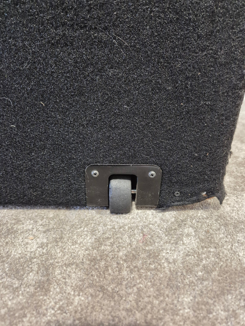 Behringer Ultrabass BA410 1000W Speaker Cabinet - High-Power, 4x10