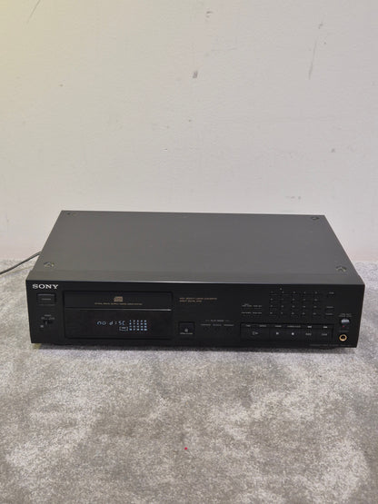 Sony CDP 797 - High Fidelity CD Player - Excellent