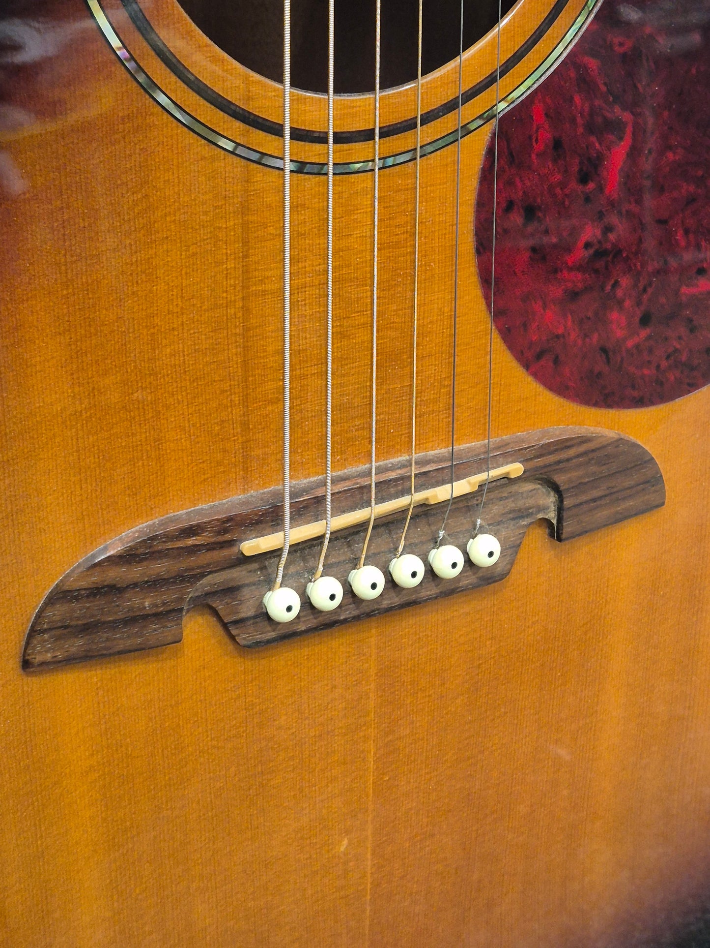 Alvarez RD26SB - Dreadnought Body Acoustic Guitar - Excellent