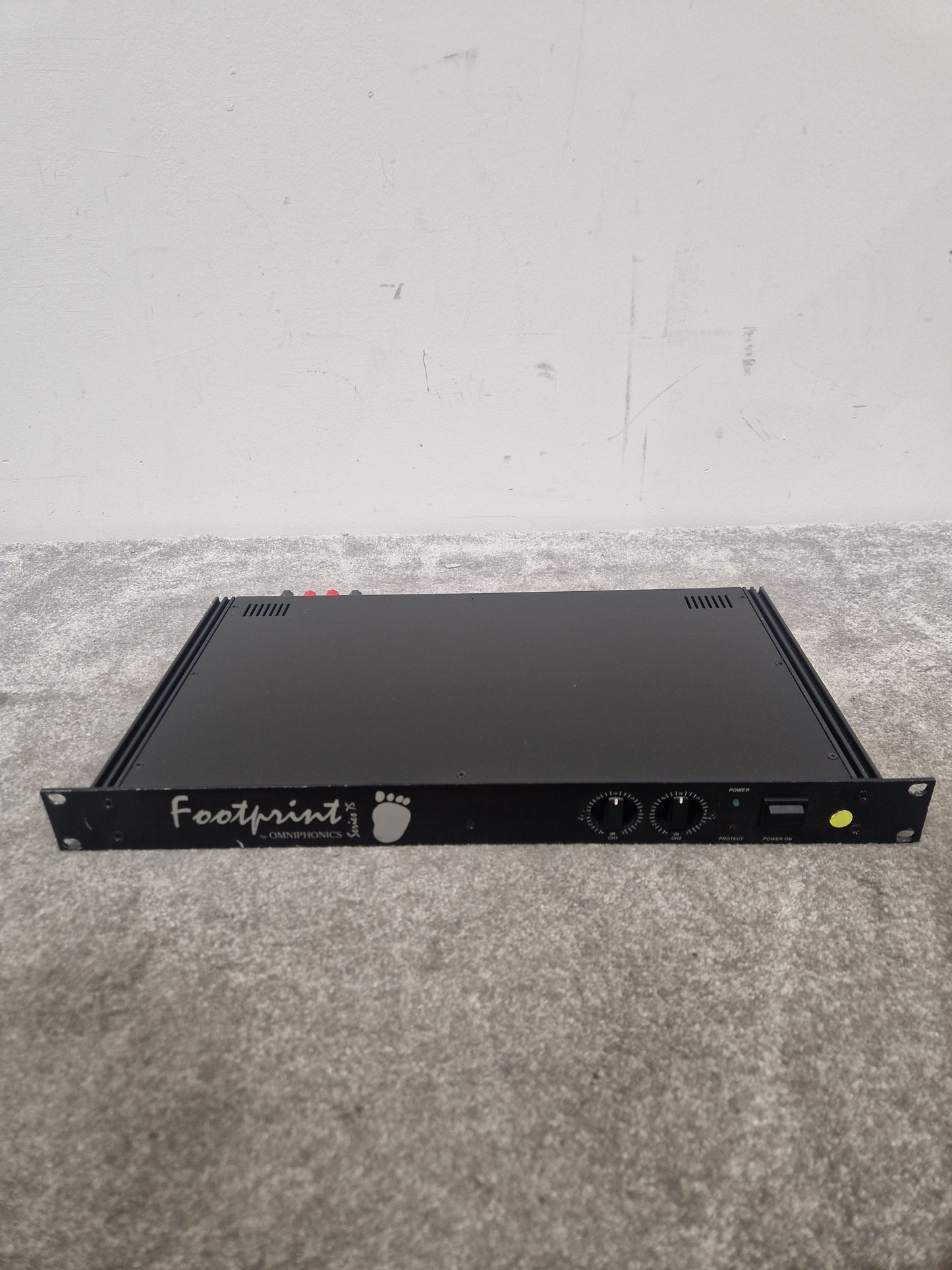 Omniphonics Footprint Series 75 Power Amplifier - Studio Quality Sound - Good