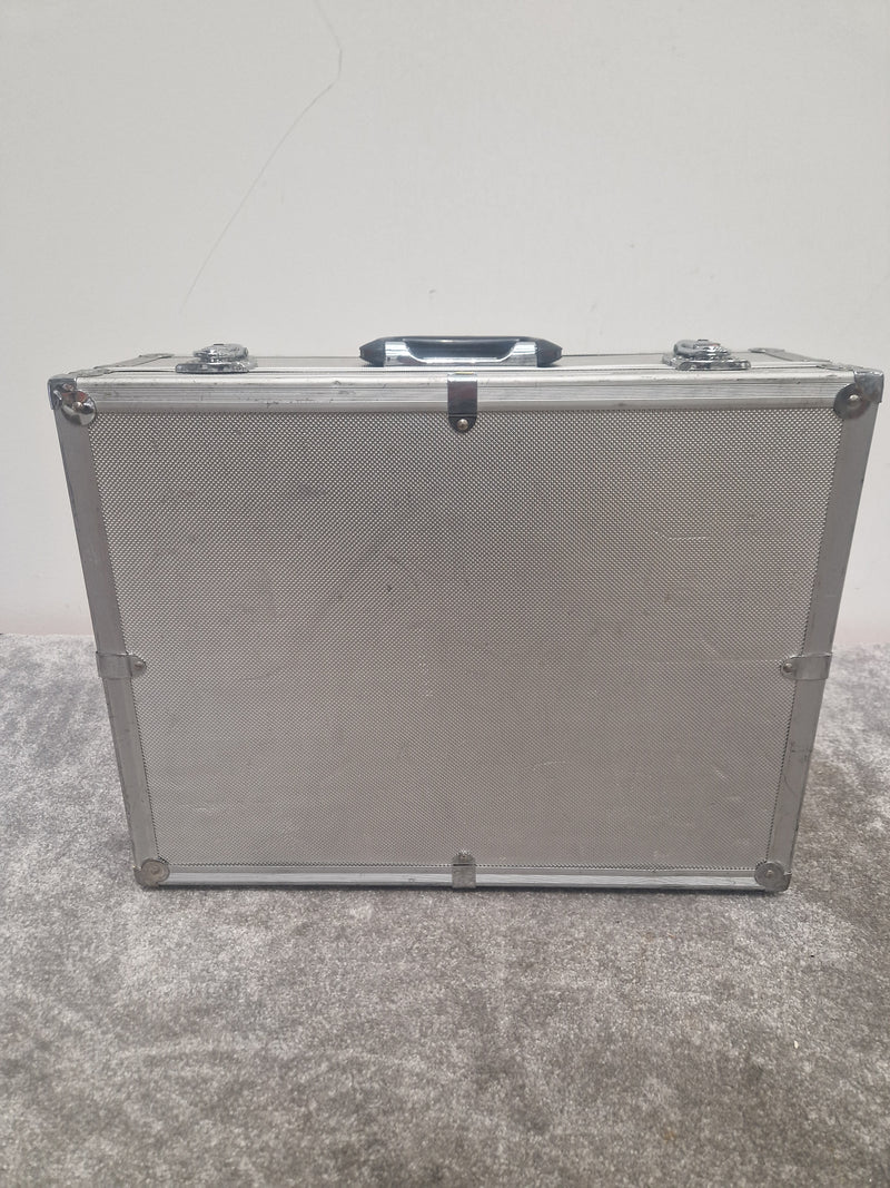 Unbranded Flight Case - Durable, 48cm x 36cm x 10cm, Portable - Good - Image 3