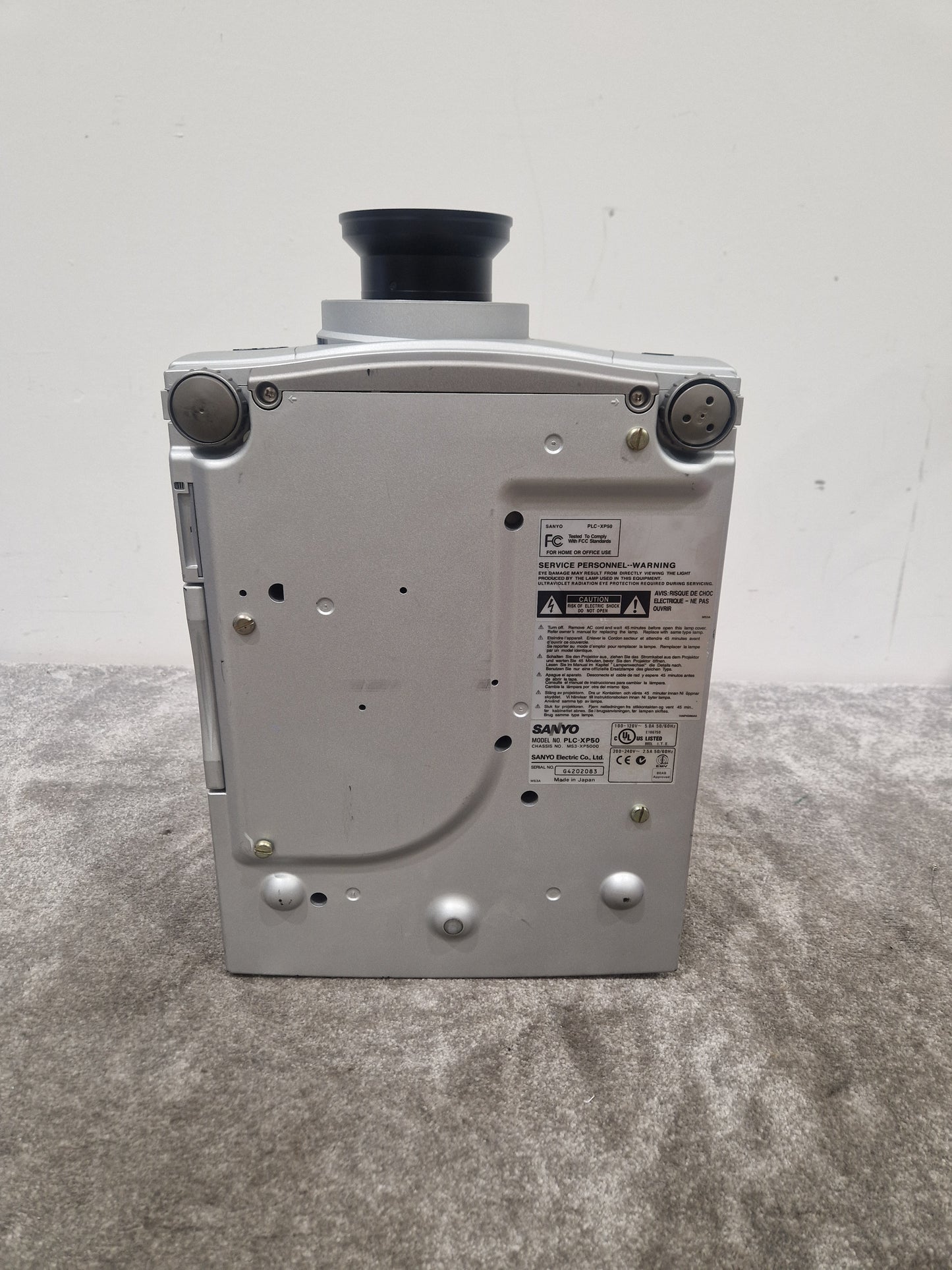 Sanyo PRO Xtra X PLC-XP50 Projector - High Brightness, XGA Resolution - Very Good