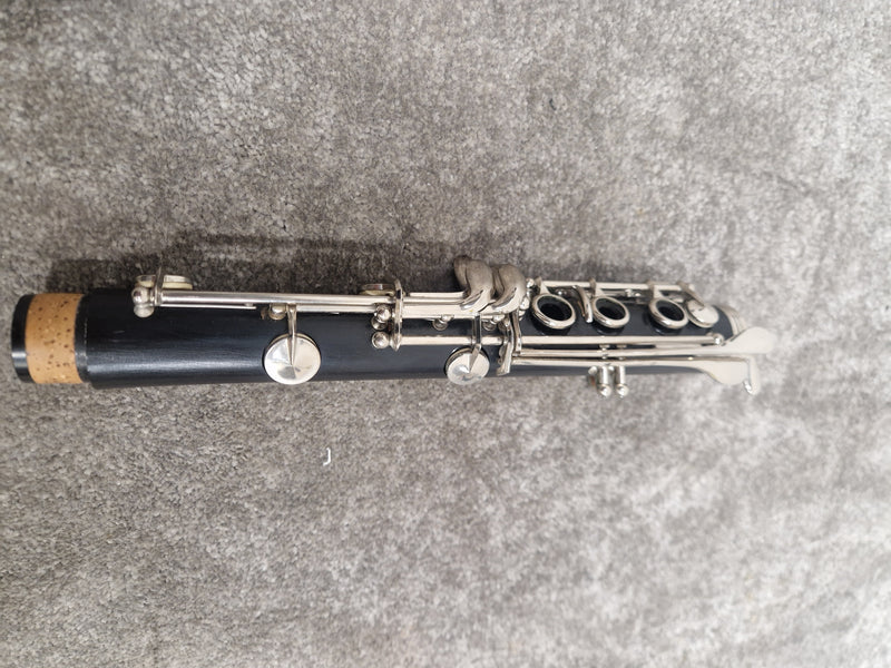 Evette Buffet Crampon Clarinet - Professional Woodwind Instrument - Very Good w/ Hard Case & Clarinet Accessories - Image 16