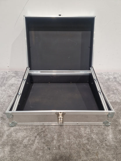 Wilkes Flight  case - 48cm x 38cm x 12cm Durable, Portable - Very Good