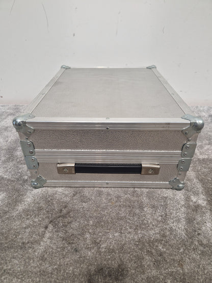 Wilkes Flight  case - 48cm x 38cm x 12cm Durable, Portable - Very Good