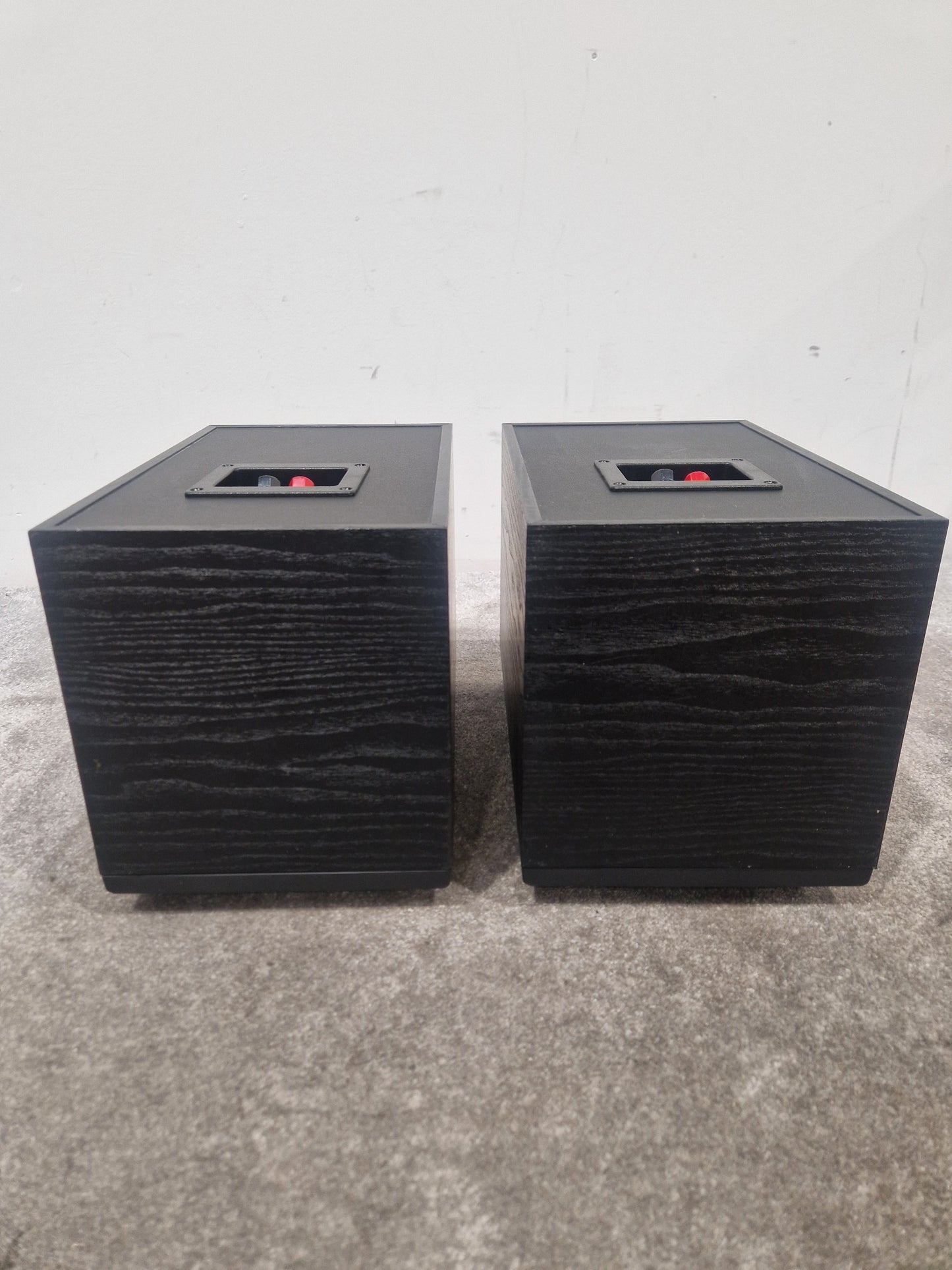 Celestion 12L bookshelf speakers Pair - Compact Design, High Fidelity - Very Good
