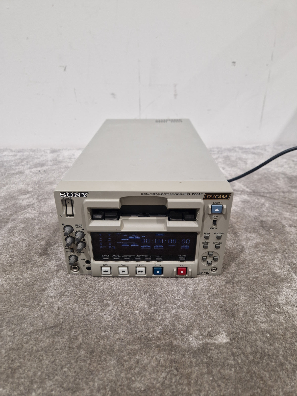 Sony DSR-1500AP - Professional DVCAM Recorder, SDI Output - Very Good