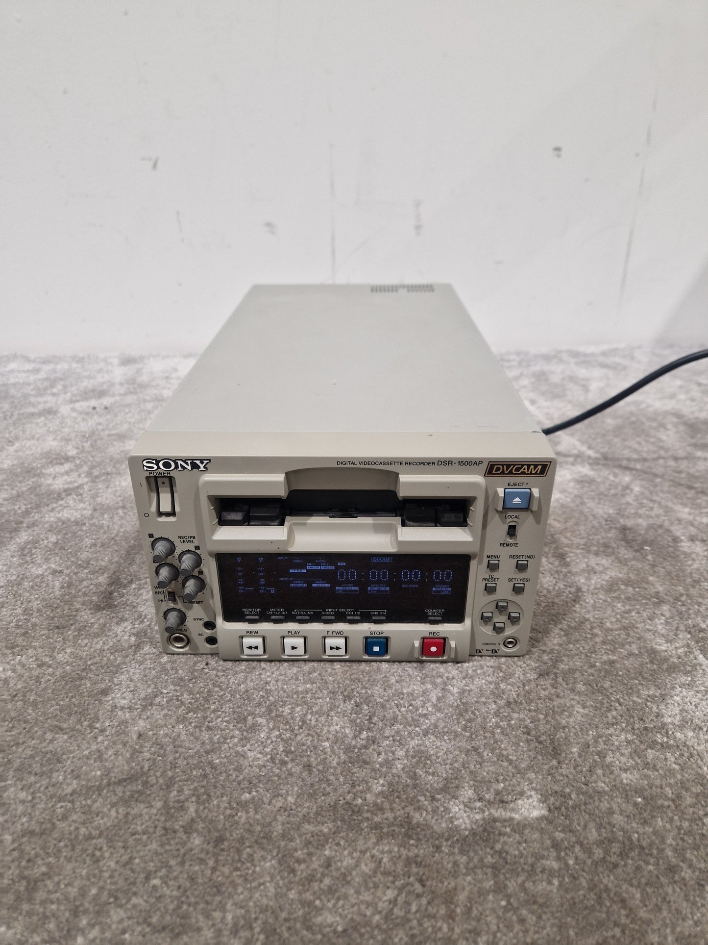 Sony DSR-1500AP - Professional DVCAM Recorder, SDI Output - Very Good