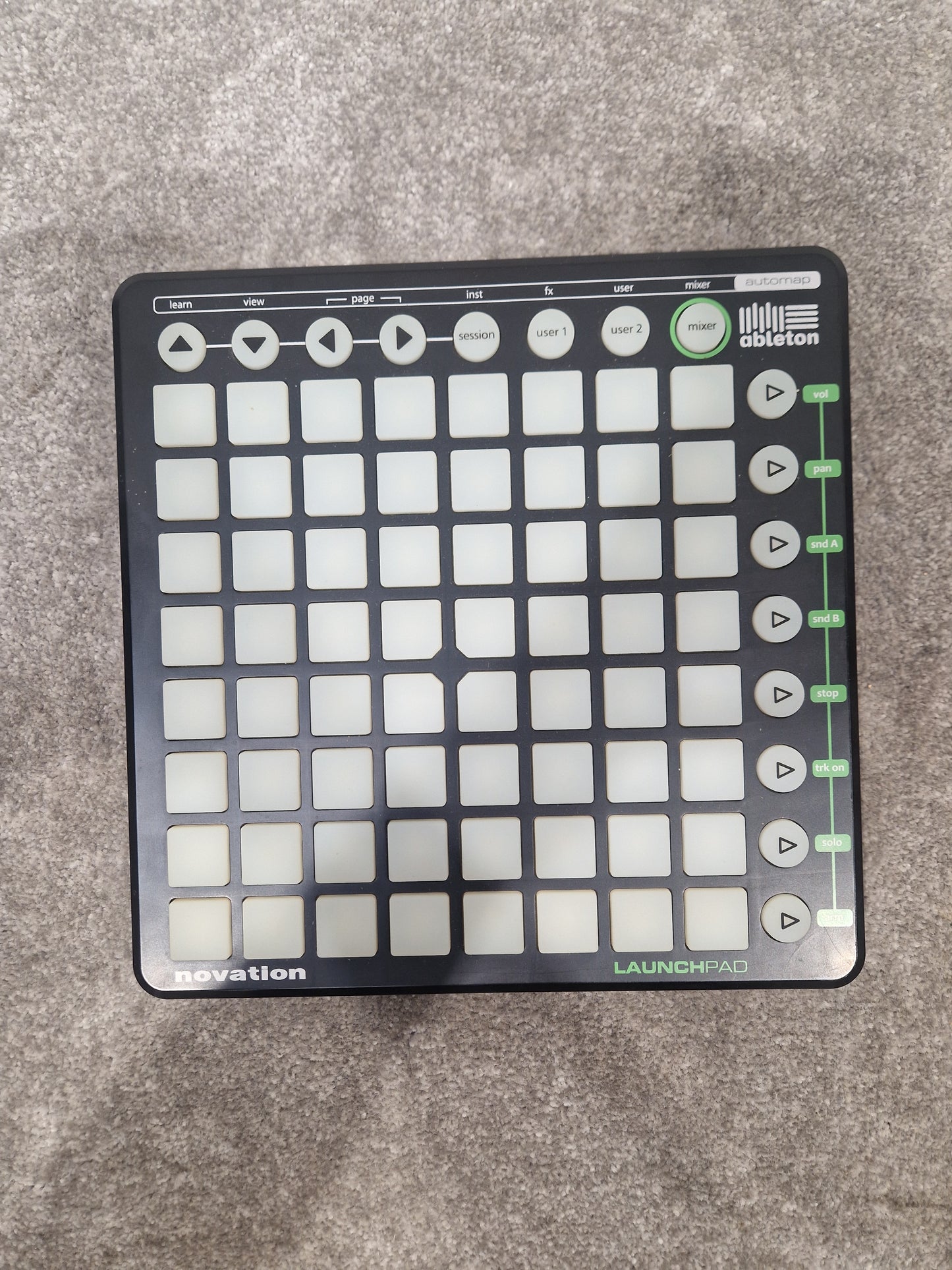 Nemko NOVLPD01 LAUNCHPAD - MIDI Controller, USB Connectivity - Very Good