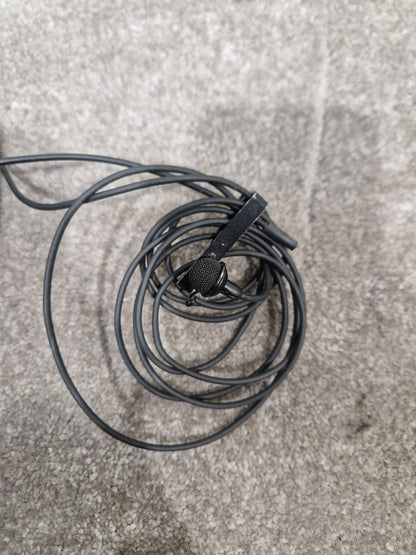 Sennheiser EM1031-V True Diversity Receiver - Professional Audio, True Diversity Technology - Excellent w/ Power Supply & Hard Case & Sennheiser Mic Transmitter