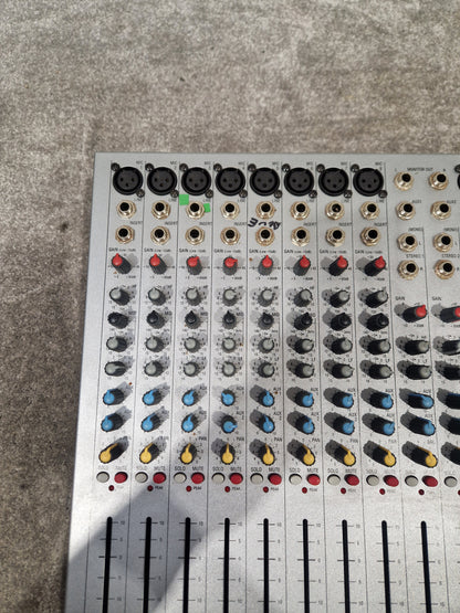 Soundcarft Spirit E8 - 8-Channel Mixer, Compact Design - Excellent w/ Power Supply