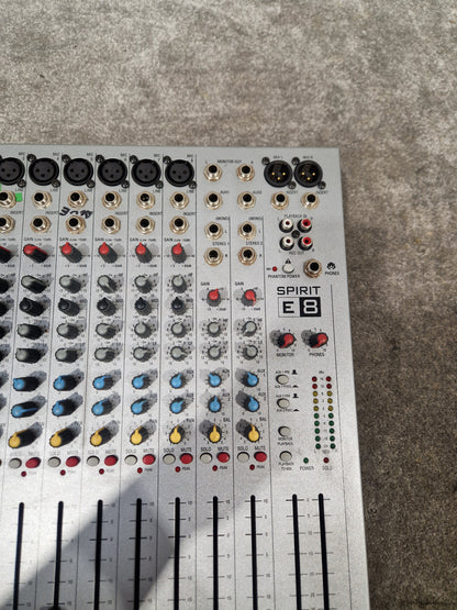 Soundcarft Spirit E8 - 8-Channel Mixer, Compact Design - Excellent w/ Power Supply