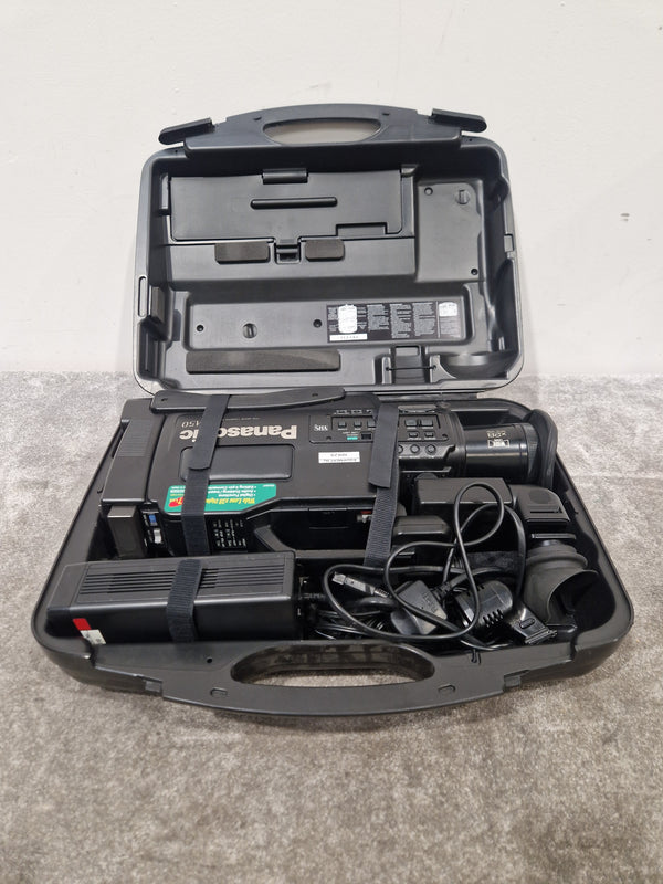 Panasonic NV-M50 - Professional Video Camera, 3-CCD Technology - Very Good w/ Power Supply & Hard Case & Camera Accessories & Adapter