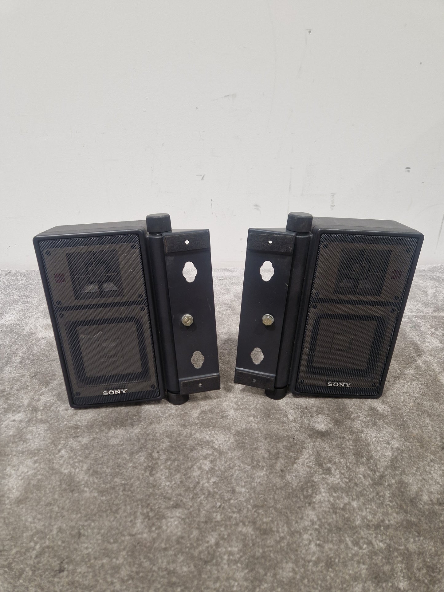 Sony APM-X5A Pair - High-Fidelity Audio Speakers, Durable Build - Very Good