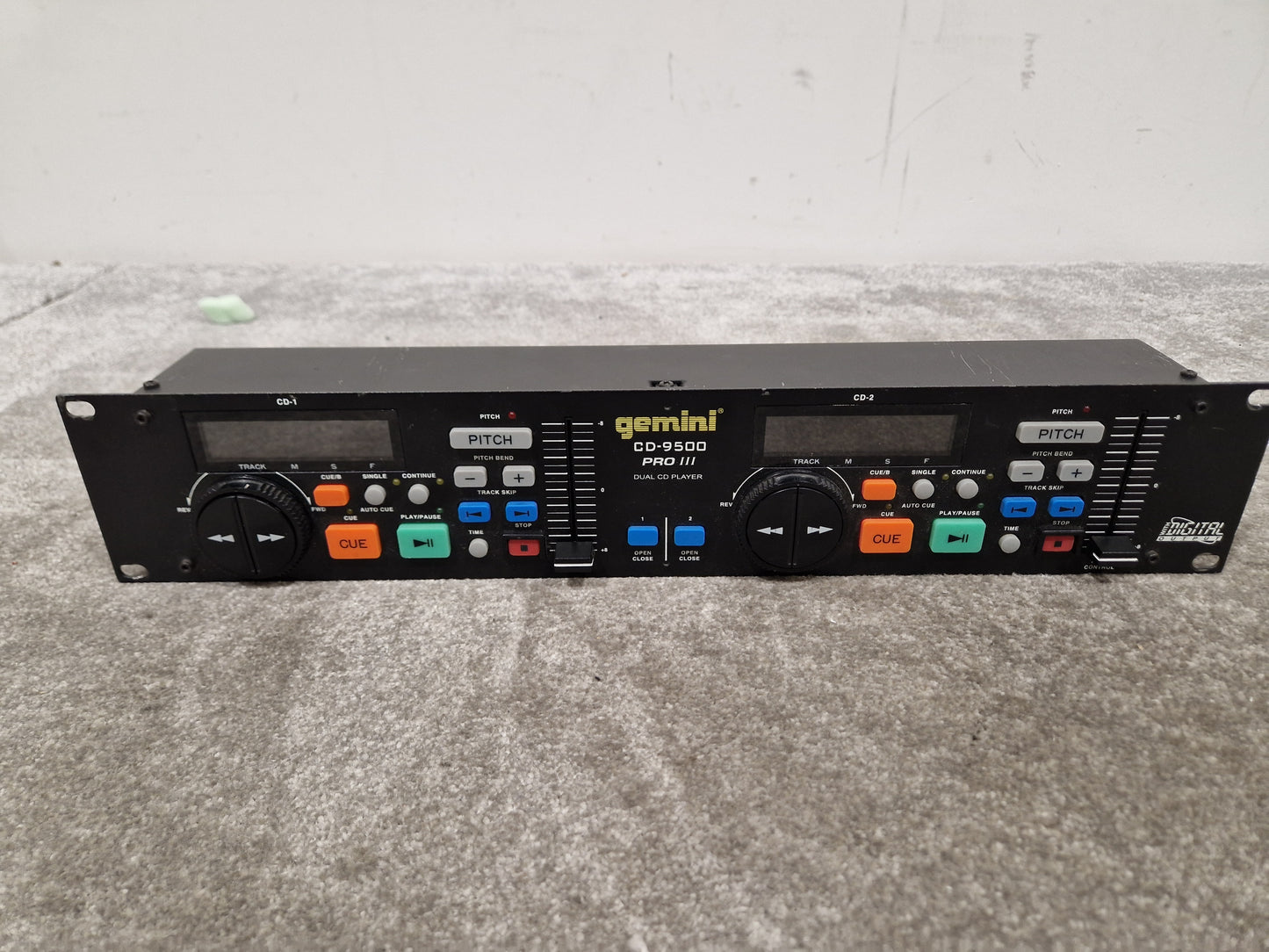 Gemini CD-9500PRO 3 - Professional Dual CD Player, Pitch Control - Good
