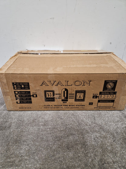 Avalon VT-747SP – Stereo Opto-Compressor & EQ – Excellent w/ Box & PSU